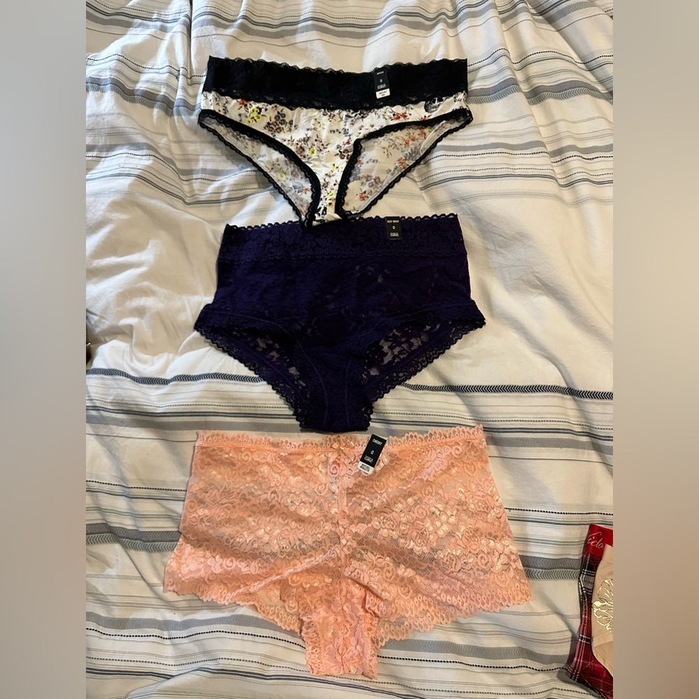 3 pair Lot Torrid 0/large 14/16 panties